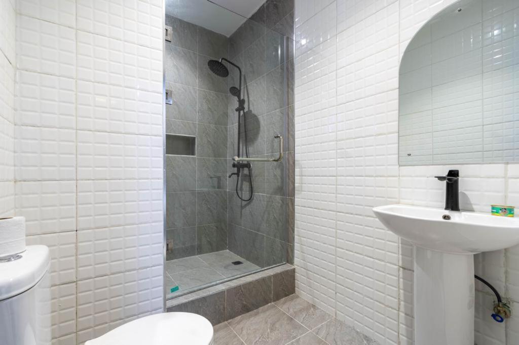 Villa Toscana Luxe Gra Порт-Харкорт Экстерьер фото