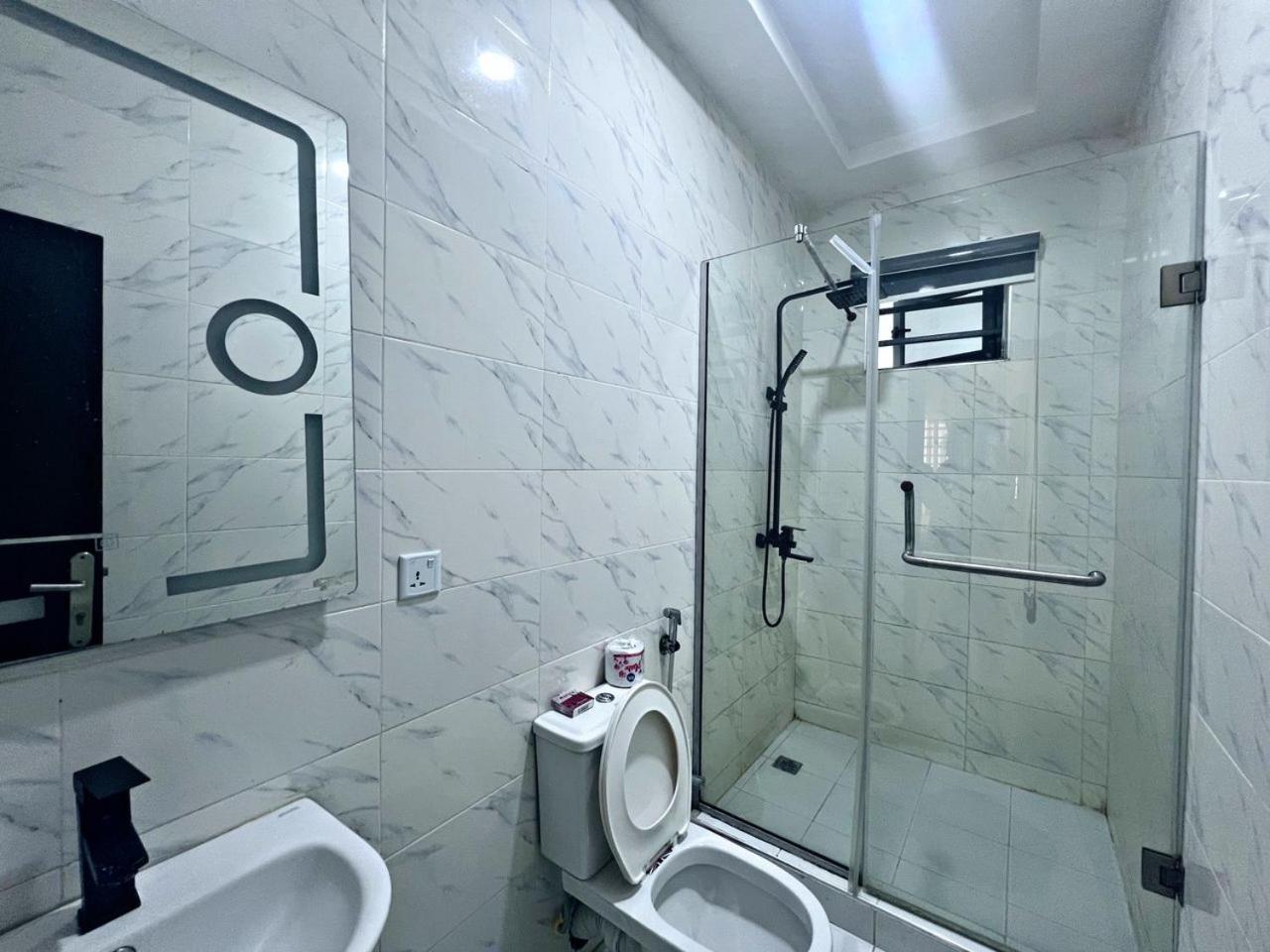 Villa Toscana Luxe Gra Порт-Харкорт Экстерьер фото