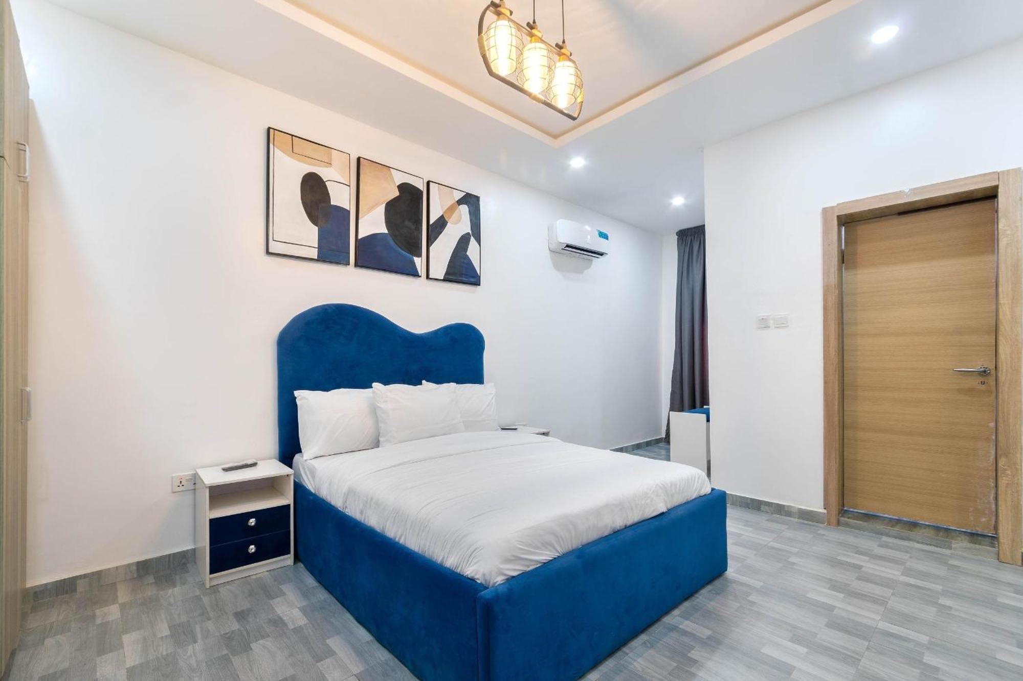 Villa Toscana Luxe Gra Порт-Харкорт Экстерьер фото